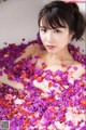 Kairi 海里, ＦＲＩＤＡＹデジタル写真集 「元高級デパート受付嬢が脱いだっ！」 Set.02